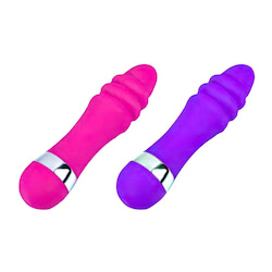 Vibrador em ABS com anéis massageadores, possui design sofisticado e foi desenvolvido para adaptar-se perfeitamente às formas do corpo - YOUVIBE